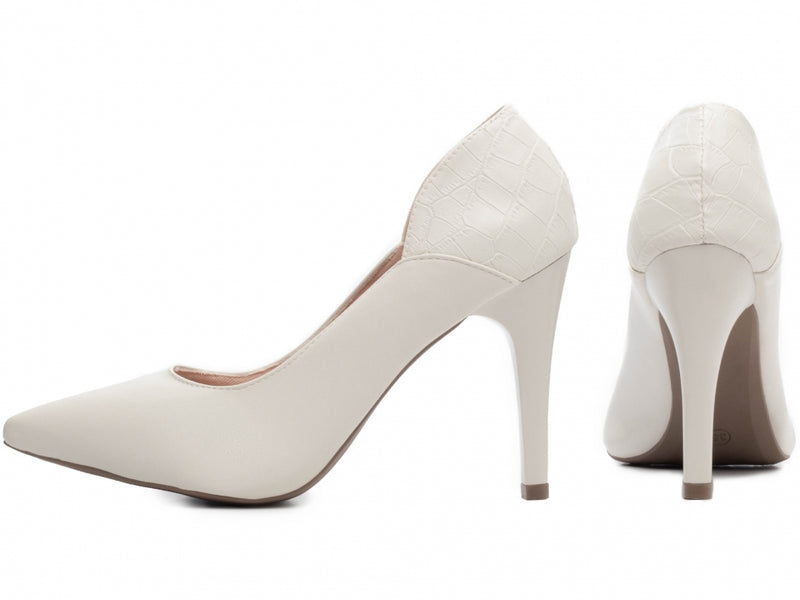Calçado Feminino Scarpin em Napa e Calcanhar em Croco