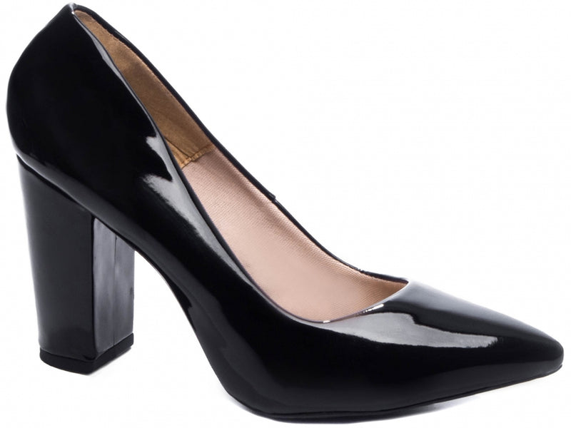 Calçado Feminino Scarpin Comfort em Verniz