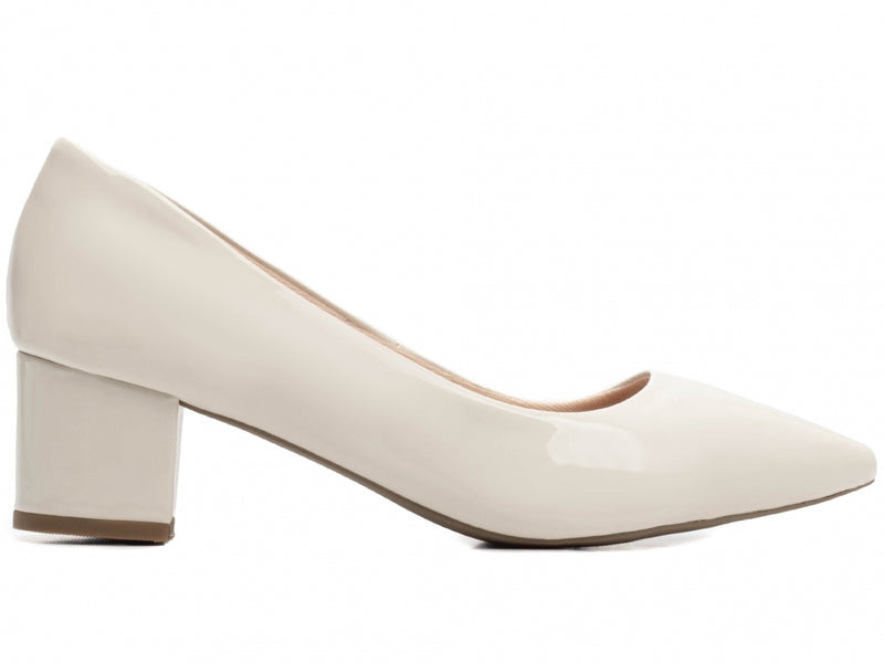 Calçado Feminino Scarpin Baixo em Verniz