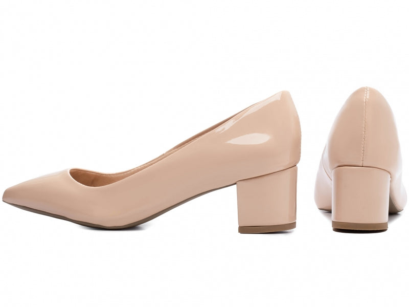 Calçado Feminino Scarpin Baixo em Verniz
