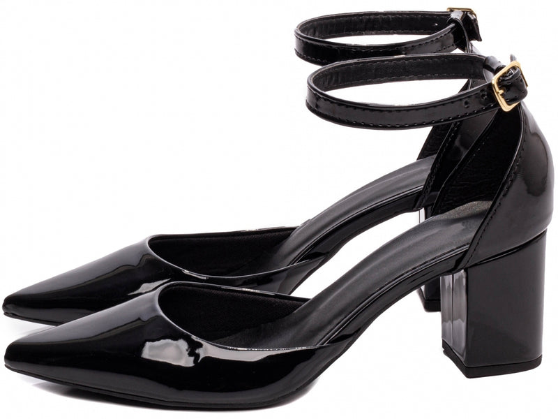 Calçado Feminino Scarpin Salto Baixo em Verniz
