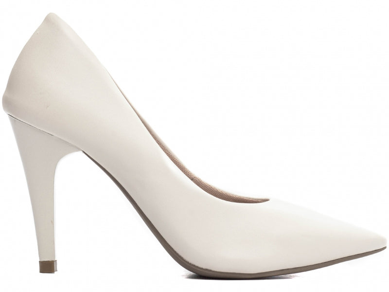 Calçado Feminino Scarpin em Napa Bico e Salto Fino