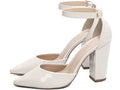 Calçado Feminino Scarpin em Verniz com Alça