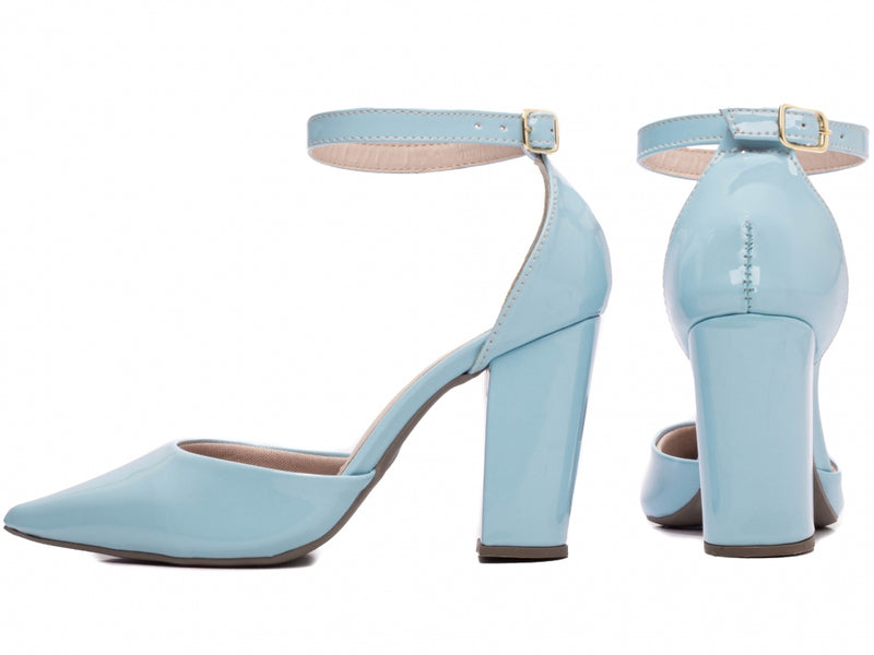 Calçado Feminino Scarpin em Verniz com Alça - Cores
