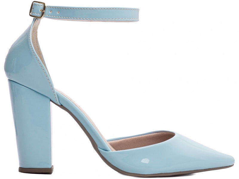 Calçado Feminino Scarpin em Verniz com Alça - Cores
