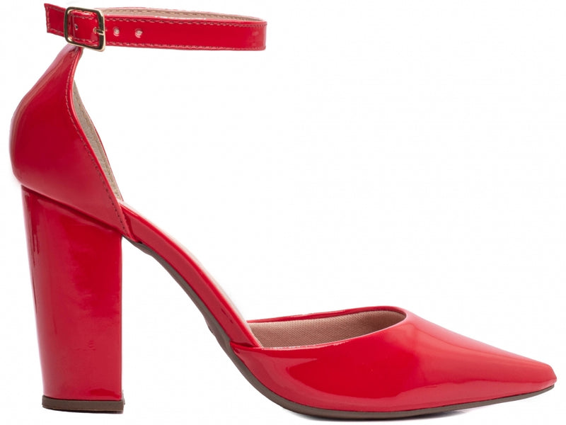 Calçado Feminino Scarpin em Verniz com Alça - Cores