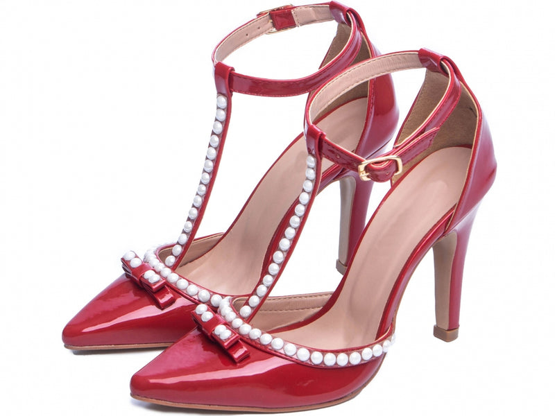 Calçado Feminino Scarpin em Verniz e Pérolas - Cores