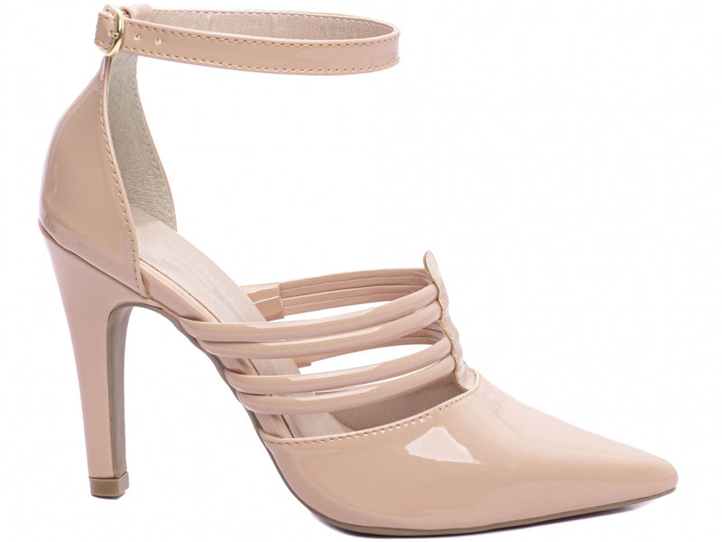 Calçado Feminino Scarpin com Tiras em Verniz
