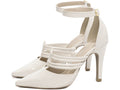 Calçado Feminino Scarpin com Tiras em Verniz