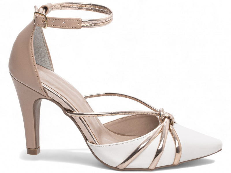 Calçado Feminino Scarpin em Nobuck ou Napa com Speechio Metalizado