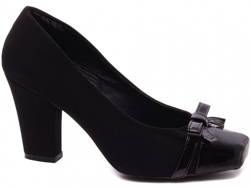Calçado Feminino Scarpin em Nobuck Bico Quadrado
