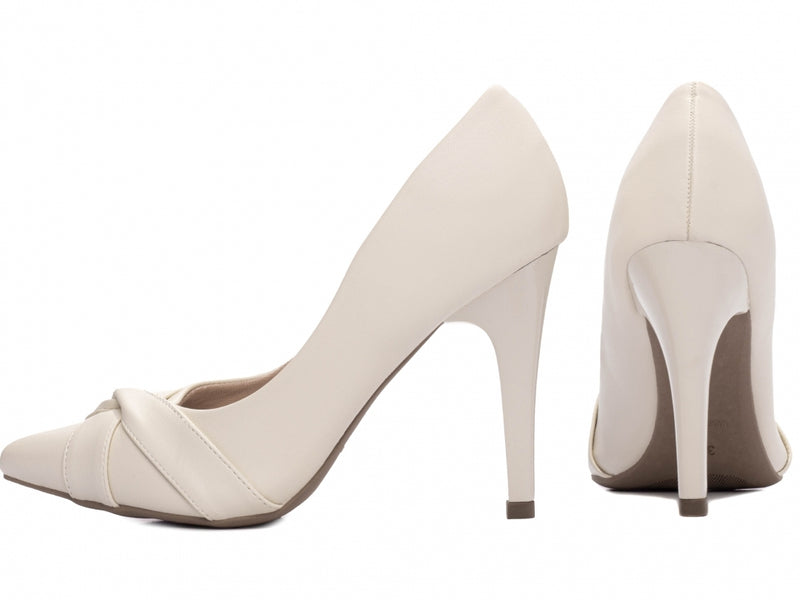 Calçado Feminino Scarpin em Napa Bico Fino