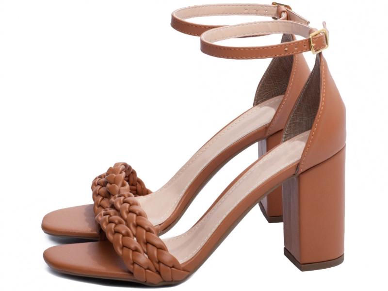 Sandália Feminina de Napa com Trançados - Cores