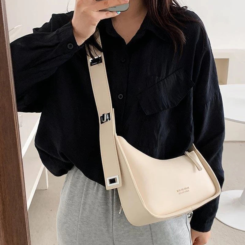 Bolsa Feminina Petit